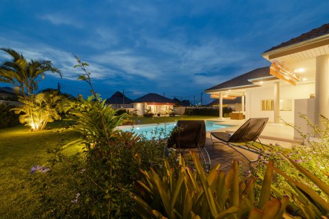 Villa in Sam Roi Yot, Thailand 4 Schlafzimmer № 221867 - Foto 16