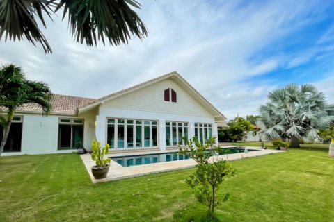 Villa in Pran Buri, Thailand 3 Schlafzimmer № 221865 - Foto 5