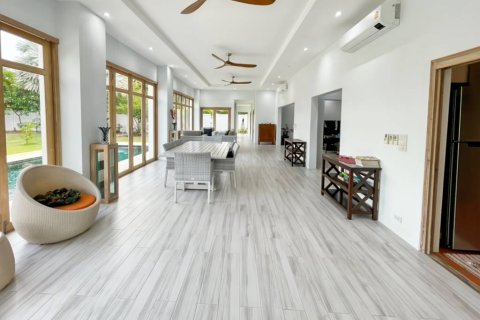 Villa in Pran Buri, Thailand 3 Schlafzimmer № 221865 - Foto 17