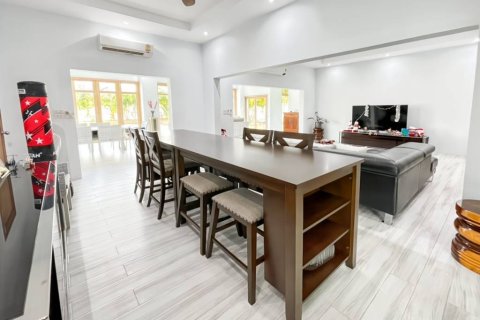 Villa in Pran Buri, Thailand 3 Schlafzimmer № 221865 - Foto 29