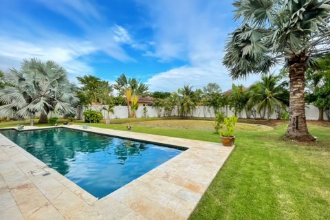 Villa in Pran Buri, Thailand 3 Schlafzimmer № 221865 - Foto 9