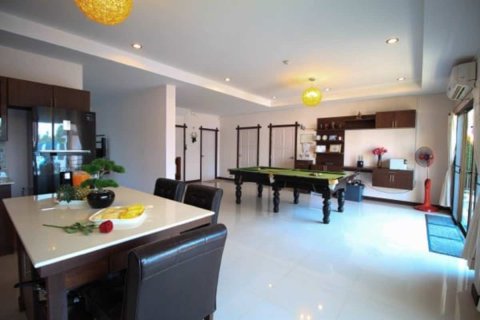 Villa in Hua Hin, Thailand 5 Schlafzimmer № 221863 - Foto 12