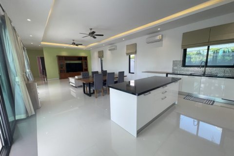 Villa in Cha-am, Thailand 4 Schlafzimmer № 221864 - Foto 3