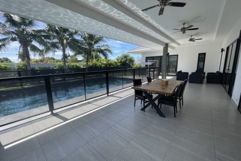 Villa in Cha-am, Thailand 4 Schlafzimmer № 221864 - Foto 17