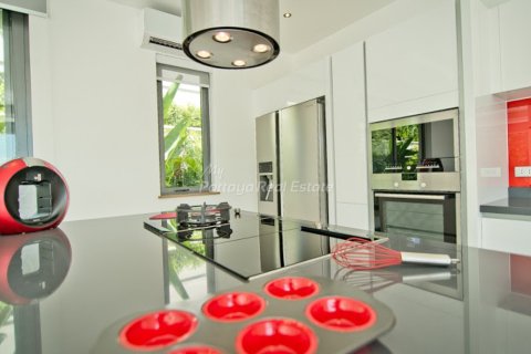 บ้านในบางละมุง, ประเทศไทย 4 ห้องนอน № 202282 - รูปถ่าย 7