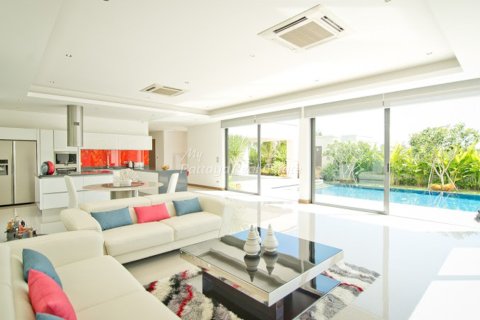บ้านในบางละมุง, ประเทศไทย 4 ห้องนอน № 202282 - รูปถ่าย 5