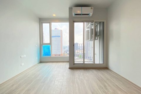 Кондоминиум с 1 спальней в Бангкоке, Таиланд № 172838 - фото 3