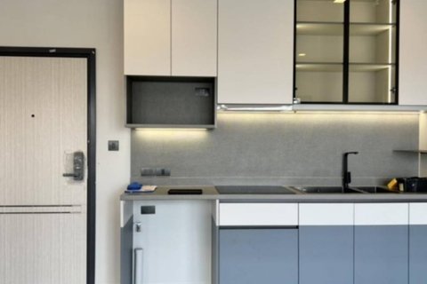 Condo à Bang Kho Laem, Bangkok, Thaïlande, 3 chambres  № 172841 - photo 2