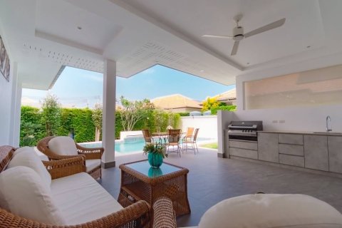 Villa in Hua Hin, Thailand 3 bedrooms № 172839 - photo 8