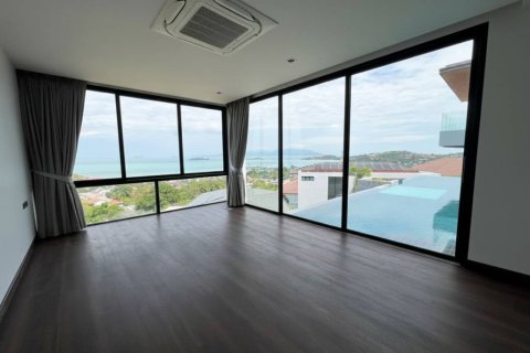 Villa à Surat Thani, Thaïlande 4 chambres № 172837 - photo 9