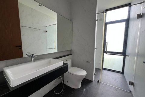 Villa à Surat Thani, Thaïlande 4 chambres № 172837 - photo 8