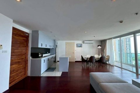 Кондоминиум с 2 спальнями в Паттайе, Таиланд № 172836 - фото 2