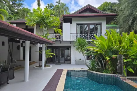 Villa in Phuket, Thailand 5 bedrooms № 136728 - photo 2