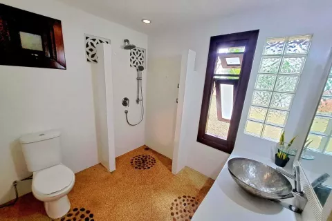 Villa in Phuket, Thailand 5 bedrooms № 136728 - photo 18