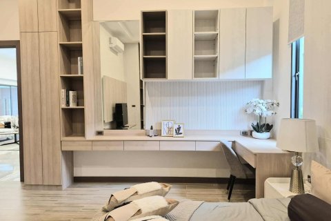 Villa in Pattaya, Thailand 4 bedrooms № 136734 - photo 9