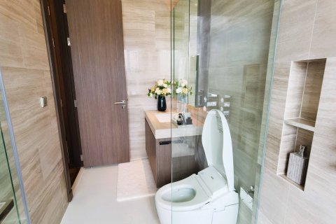 Condo in Bangkok, Thailand, 3 bedrooms  № 180390 - photo 18