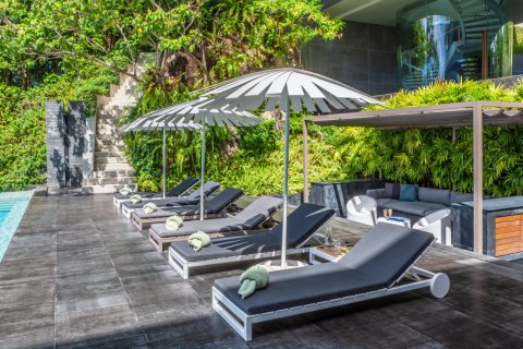 House in Phuket, Thailand 4 bedrooms № 180393 - photo 8
