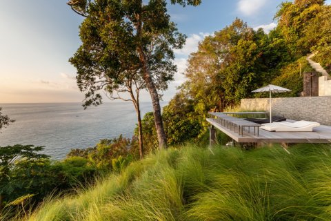 House in Phuket, Thailand 4 bedrooms № 180393 - photo 9