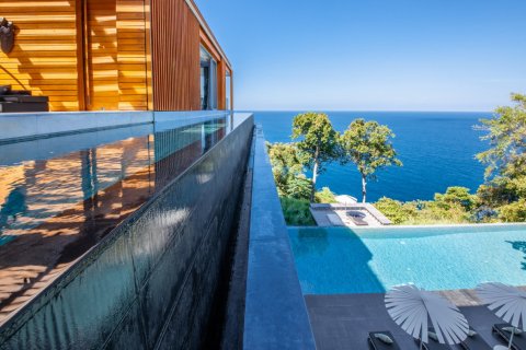 House in Phuket, Thailand 4 bedrooms № 180393 - photo 5