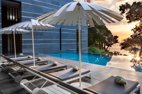 House in Phuket, Thailand 4 bedrooms № 180393 - photo 27