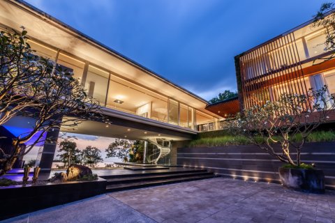House in Phuket, Thailand 4 bedrooms № 180393 - photo 30