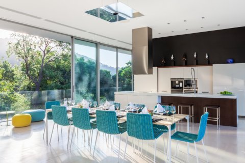 House in Phuket, Thailand 4 bedrooms № 180393 - photo 14