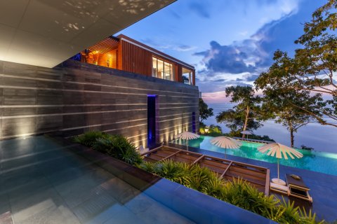 House in Phuket, Thailand 4 bedrooms № 180393 - photo 29