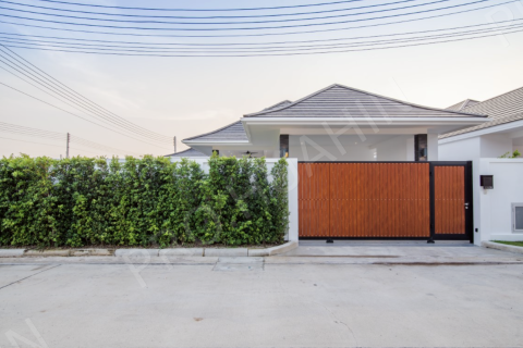 Вилла в Хуа Хине, Таиланд с 3 спальнями  № 194864 - фото 2