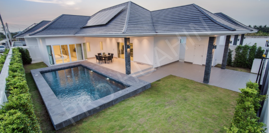 Villa in Hua Hin, Thailand 3 bedrooms № 194862