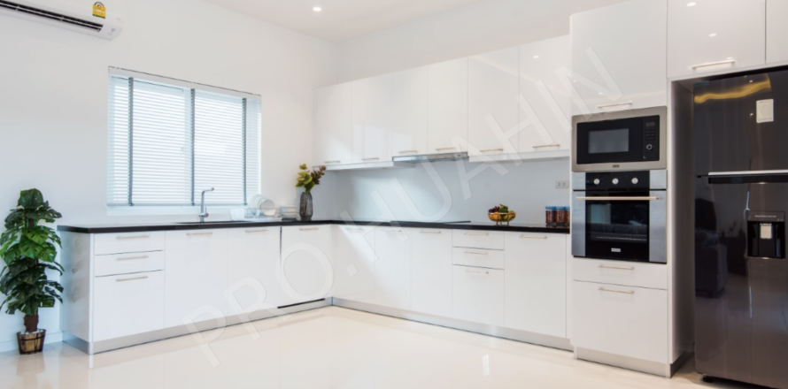 Villa in Hua Hin, Thailand 3 bedrooms № 194863