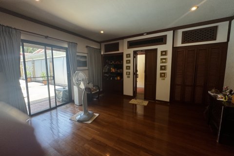 Вилла в Пхукете, Таиланд с 5 спальнями  № 144673 - фото 8