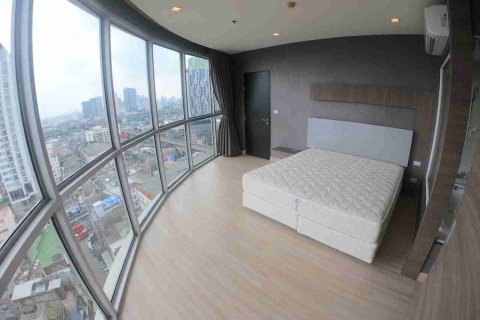 Condo in Bangkok, Thailand, 1 bedroom № 183488 - photo 1