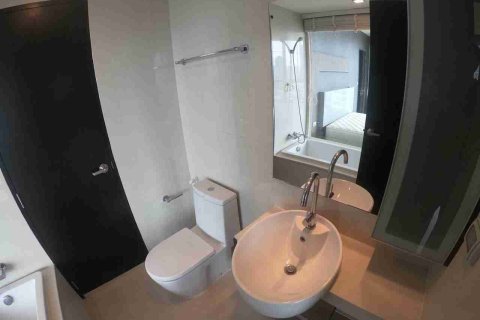 Condo in Bangkok, Thailand, 1 bedroom № 183488 - photo 8