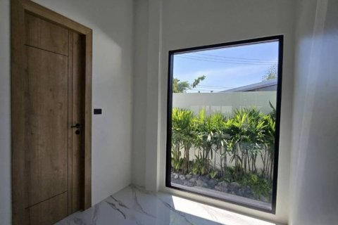 Villa in Rawai, Thailand 3 bedrooms № 117121 - photo 5