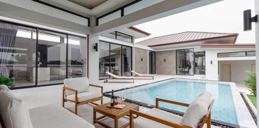 Villa in Pran Buri, Thailand 3 bedrooms № 117119