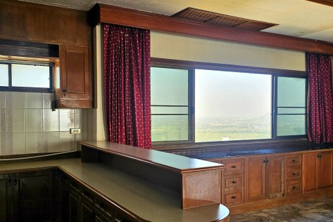 Condo in Cha-am, Thailand, 4 bedrooms № 173112 - photo 10