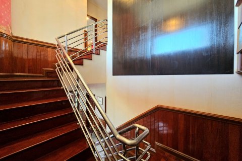 Condo in Cha-am, Thailand, 4 bedrooms № 173112 - photo 14