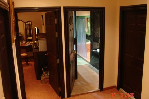 Condo in Bang Na, Bangkok, Thailand, 3 bedrooms № 145793 - photo 16