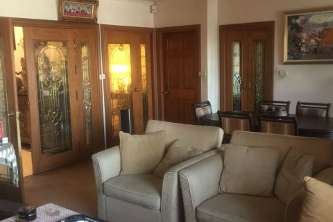 Condo in Bang Na, Bangkok, Thailand, 3 bedrooms № 145793 - photo 25