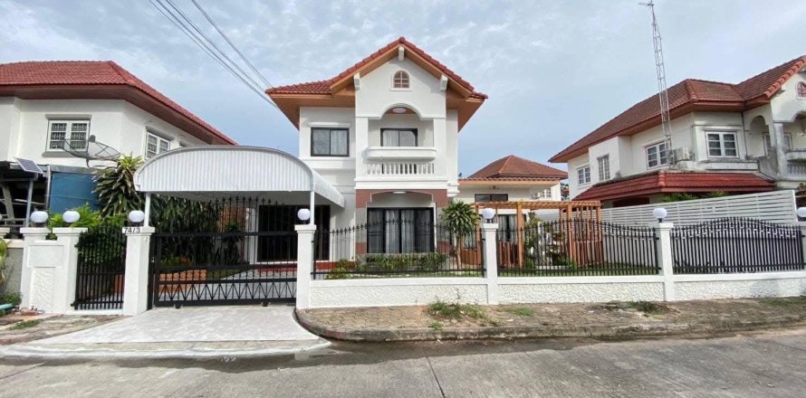 Дом в Паттайе, Таиланд с 4 спальнями № 147957