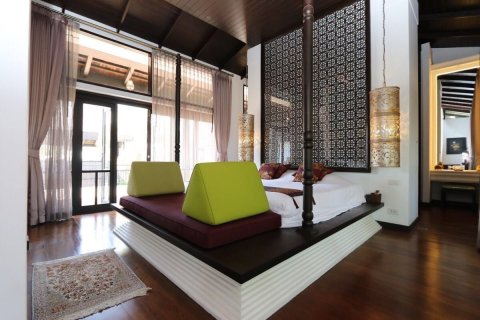 Villa in Hang Dong, Thailand 5 bedrooms № 147958 - photo 18