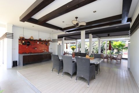 Villa in Hang Dong, Thailand 5 bedrooms № 147958 - photo 22
