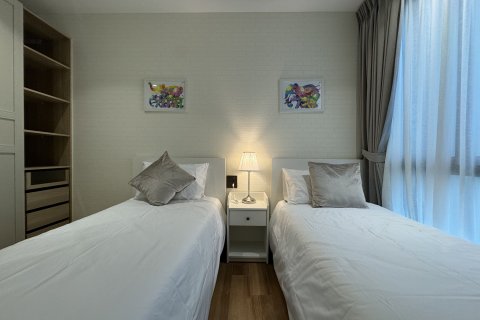 Condo in Phuket, Thailand, 2 bedrooms  № 147956 - photo 11