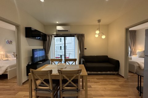 Condo in Phuket, Thailand, 2 bedrooms  № 147956 - photo 18