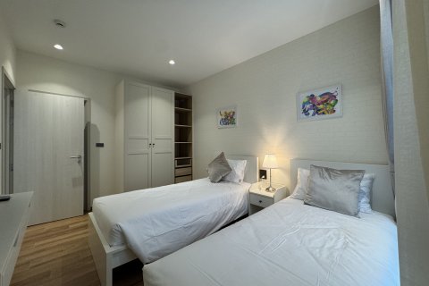 Condo in Phuket, Thailand, 2 bedrooms  № 147956 - photo 10