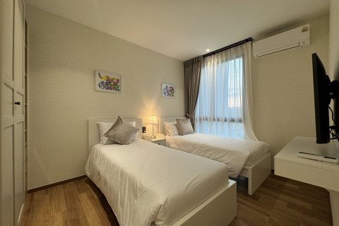 Condo in Phuket, Thailand, 2 bedrooms  № 147956 - photo 9
