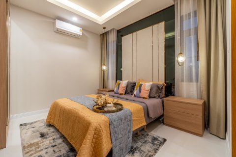 Villa in Pattaya, Thailand 4 bedrooms № 134163 - photo 19