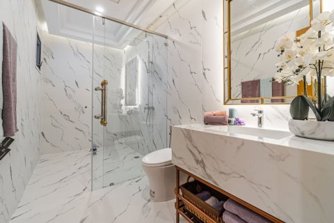 Villa in Pattaya, Thailand 4 bedrooms № 134163 - photo 20