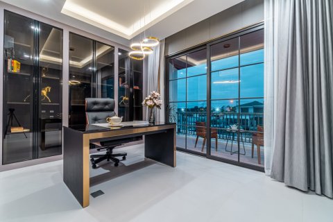 Вилла в Паттайе, Таиланд с 4 спальнями  № 134163 - фото 13