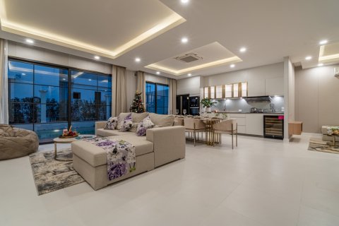 Вилла в Паттайе, Таиланд с 4 спальнями  № 134163 - фото 10